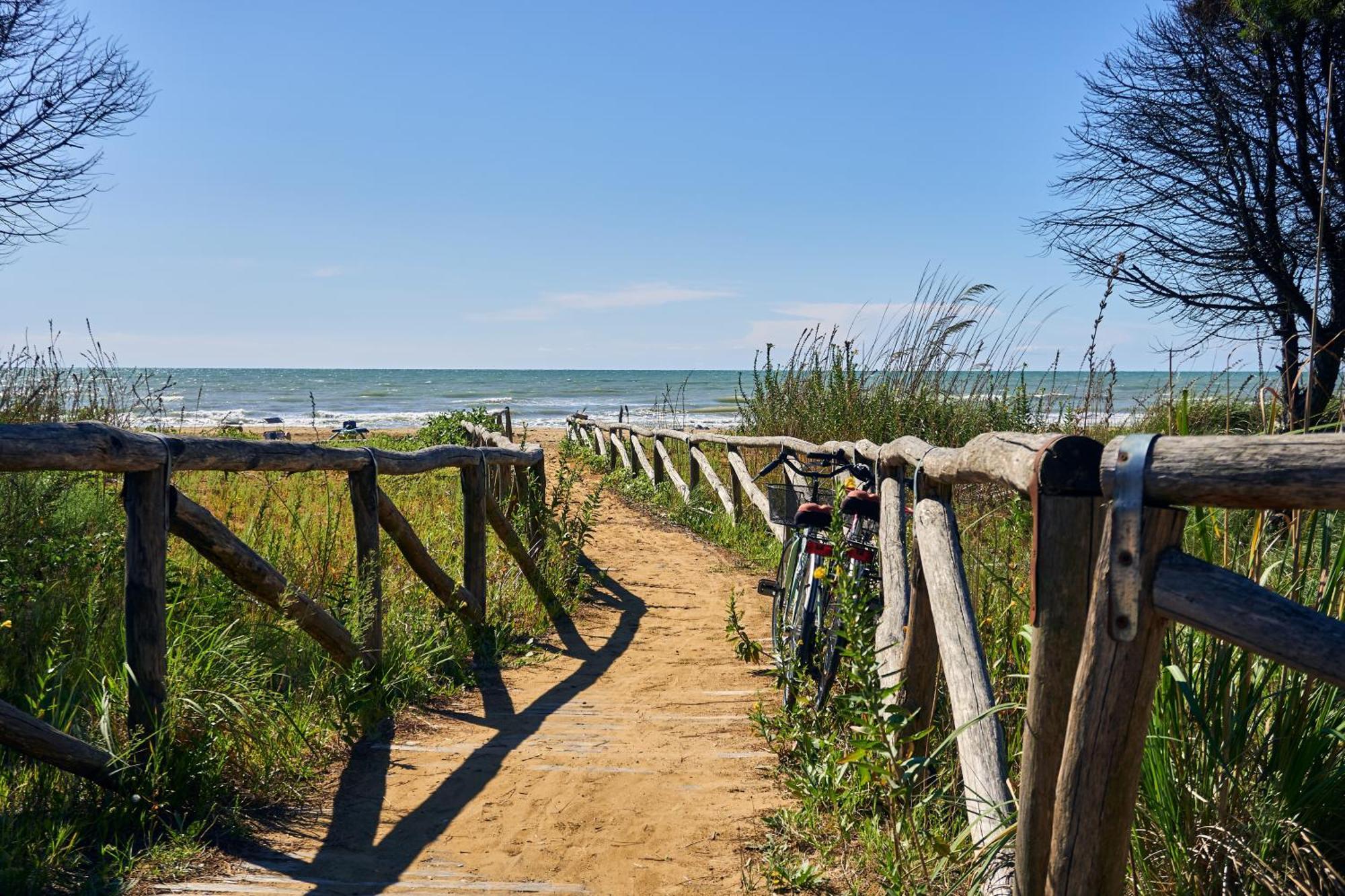 Lovely Peaceful Villa Near The Beach - Beahost Bibione Eksteriør bilde